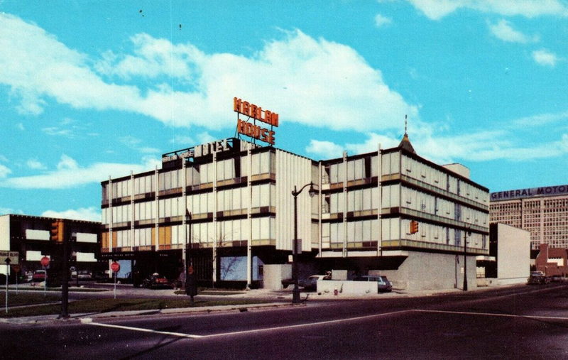 Harlan House Motel - Vintage Postcard (newer photo)